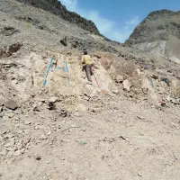 استخدام کارگر سنگ‌جوری