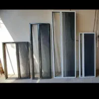 پنجره دوجداره توری پلیسه