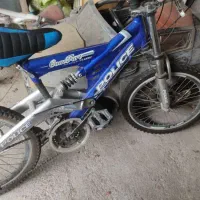 دو دوچرخه|دوچرخه، اسکیت، اسکوتر|آستانه اشرفیه, |دیوار