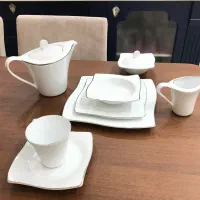 سرویس چینی زرین ۱۸ نفره