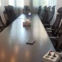 سالن کنفرانس جهت ارائه برنامه آموزشی و فرهنگی