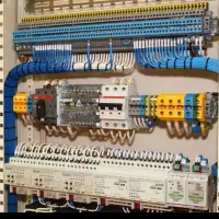 خدمات برق و آب و گاز ساختمان اخلاقی