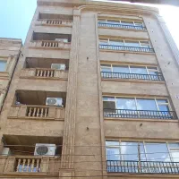 آپارتمان ۱۳۰متر نوساز با حیاط اختصاصی خیابان تختی