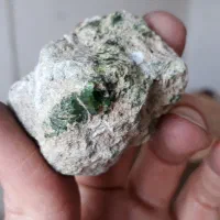 سنگ زمرد اصل|جواهرات|بومهن, |دیوار