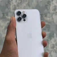 آیفون 12pro تمیز