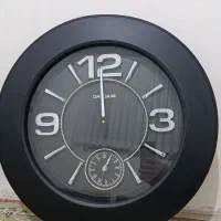 ساعت دیواری