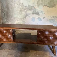 میز تلویزیون