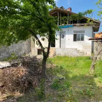 فروش-ویلایی-کلنگی-شهری-لوکیشن-عالی