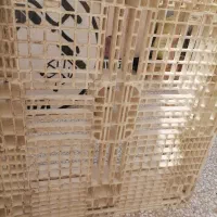 پالت و جعبه پلاستیکی