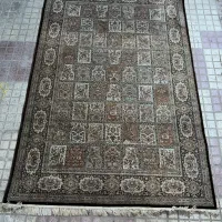 فرش ۷۰۰ شانه