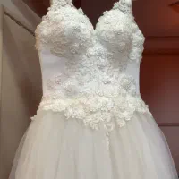 لباس عروس کاملا سالم