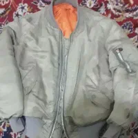 خلبانی اصل اسکویل آمریکایی.