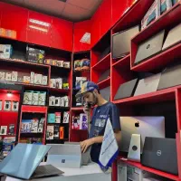 لنوو خانگی مدل v330 گرافیک مجزا ۲ گیگ i5|رایانه همراه|بندر انزلی, سامانسر|دیوار