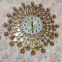 ساعت دیواری