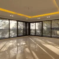 ۱۷۶متر/سنداداری/۳پارکینگه/سرایدار مقیم