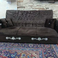 مبل ۱۰ نفره با میز عسلی شیشه ای بدون خط و خش