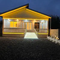 خانه ویلایی ۴۰۰متر و بنا ۱۰۰متر سند تک برگ