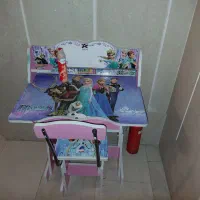 میز تحریر کودک.