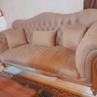 مبل راحتی وسلطنتی در حد نو|مبلمان خانگی و میز عسلی|مشهد, کوی المهدی|دیوار