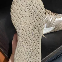 کتونی|کیف، کفش، کمربند|گنبد کاووس, |دیوار