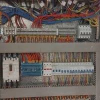 برقکاری ،کولر،پکیج،لوستر،کابل کشی|خدمات پیشه و مهارت|پرند, فاز ۴|دیوار