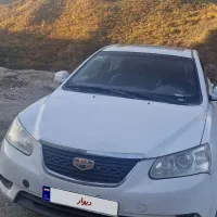 جیلی امگرند هاچبک بک2013