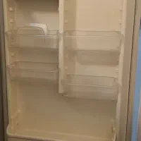 یخچال جنس عالی ، قیمت خیلی مناسب ، سالم ، مارک