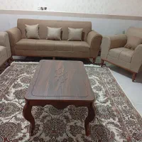 مبل راحتی همراه با عسلی|مبلمان خانگی و میز عسلی|ماهیدشت, |دیوار