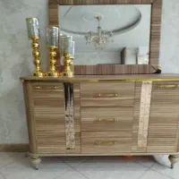 آینه وکنسول بهمراه میزتی وی وجاکفشی وجلومبلی عسلی|بوفه، ویترین، کنسول|اسلام‌شهر, شهرک واوان|دیوار