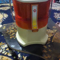 فروش اب میوه گیری برقی