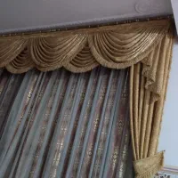 پرده سلطنتی