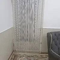 پرده پشت دری