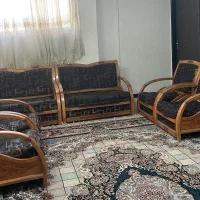 مبل راحتی دسته چوبی