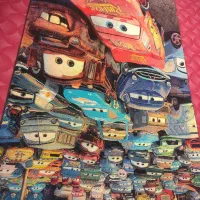 فرش طرح مکویین  کاملا تمیز درحد نو  چهارمتری