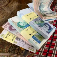 اسکناس نو|کلکسیون سکه، تمبر، اسکناس|بروجرد, |دیوار