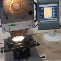 دستگاه بزرگنمایی تسا سوئیس