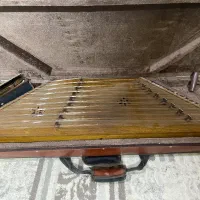 سنتور و پایه سنتور