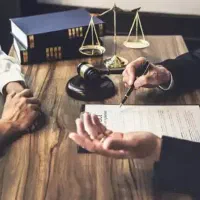 قبول وکالت / مشاوره حقوقی / لایحه و دادخواست
