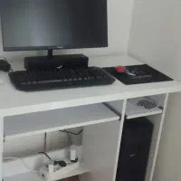 کامپیوتر در حد نو،مشخصاتش هم داخل عکس هست