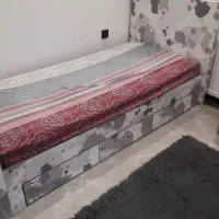 تخت تک نفره و میز تحریر ام دی اف|تخت و سرویس خواب|رشت, جهاد|دیوار