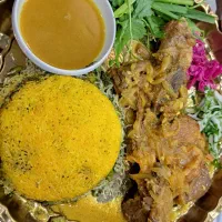 به چند نیروی خدماتی خانوم جهت کار در آشپزخانه