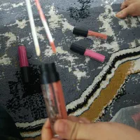رژ لب دو قلو  ۲۴ساعته۲۰تومن|آرایشی، بهداشتی، درمانی|اهواز, کوی فرهنگیان ۲|دیوار