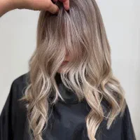 رنگمو و بالیاژ تخصصی(با تضمین سلامت مو)