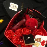 کادویی ولنتاین و گل ربانی|گل مصنوعی|همدان, |دیوار