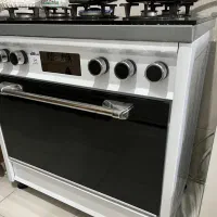اجاق گاز صفحه شیشه ی کاملا سالم
