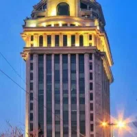 مشارکت در ساخت  /  سازنده هستم
