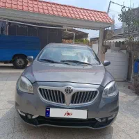 برلیانس H330 اتوماتیک 1500cc، مدل ۱۳۹۵