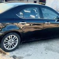 جک J5 اتوماتیک 1800cc، مدل ۱۳۹۳