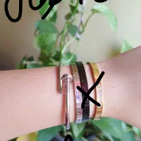 اکسسوری دستبند و گوشواره و انگشتر