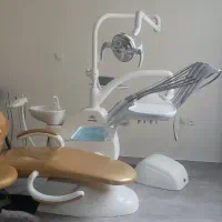 یونیت دندانپزشکی دنتوس مدل ۳۰۰۶شلنگ بالا و تجهیزات